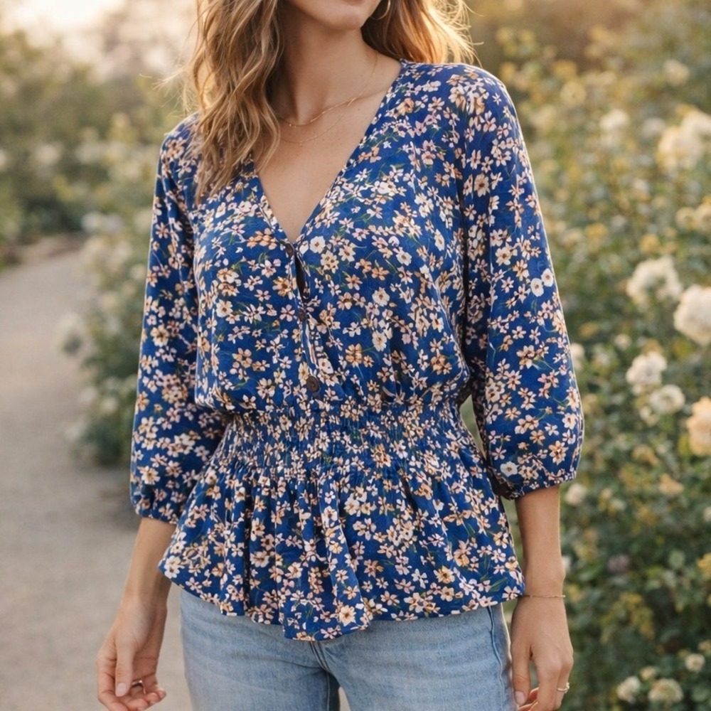 Lavish Floral Peplum Blouse Blue Button Front Boho Cottage Top L Smocked Waist